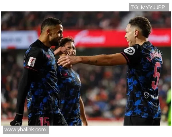 塞维利亚宣布续约球星奥坎波斯，球迷欢呼新合同