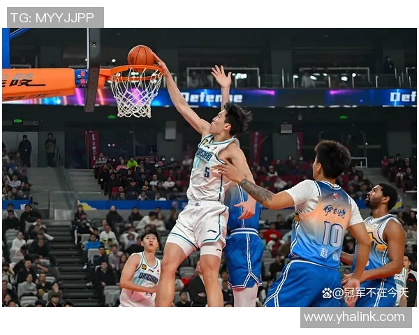 吴冠希在篮球赛场上的崛起与挑战解析他的职业生涯与未来发展方向