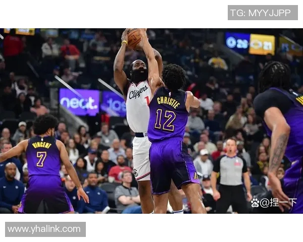 湖人对决快船2019年3月5日精彩回顾与赛后分析